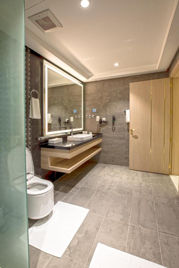 Green Park Hotel Doha Eksteriør bilde