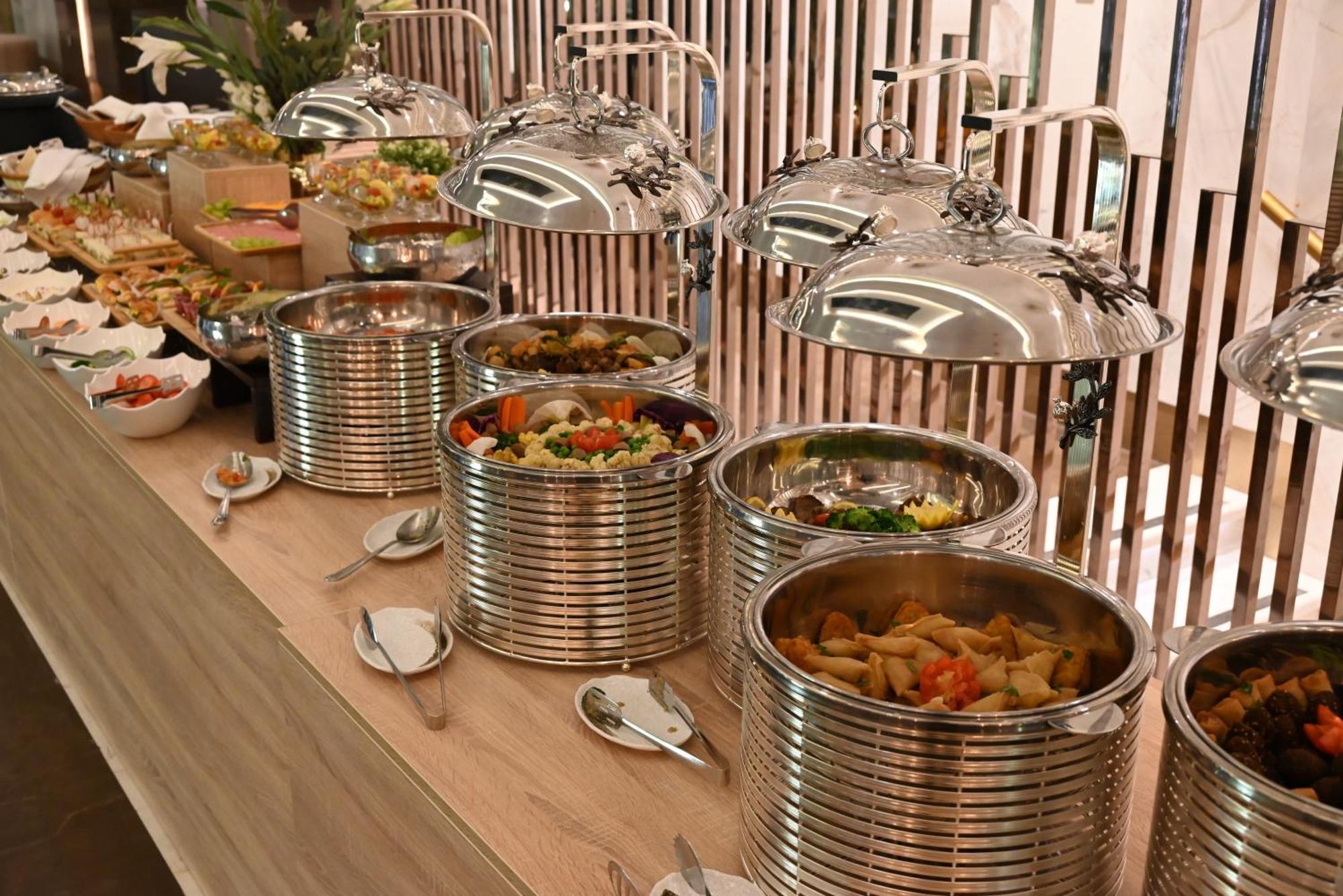 Green Park Hotel Doha Eksteriør bilde